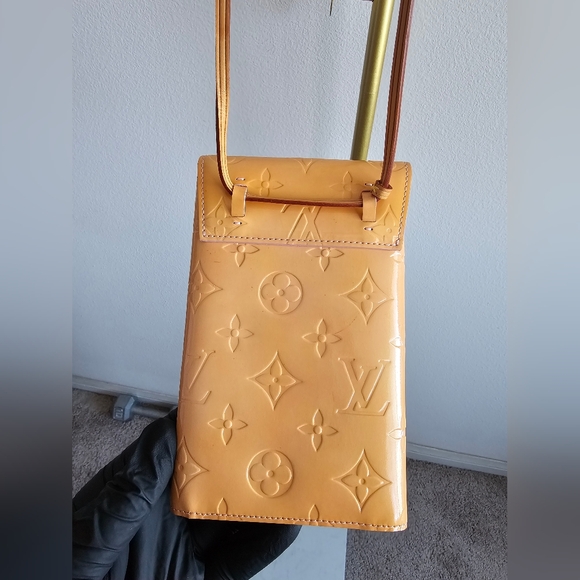 Louis Vuitton Walker Wallet Bag - Picture 14 of 15
